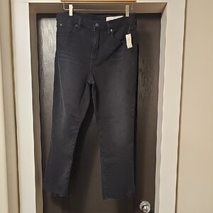 GAP Women's Black Straight Leg Jeans